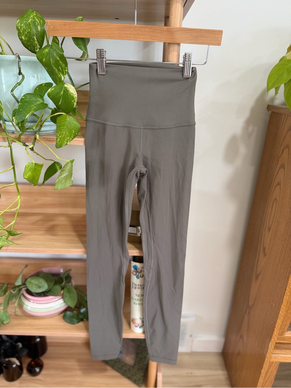 Lululemon Olive Green Ribbed Align Leggings Size 0